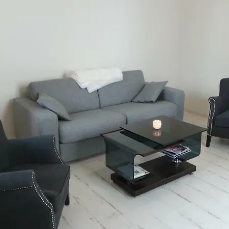 Le Vieux Chai بيت للعطل *